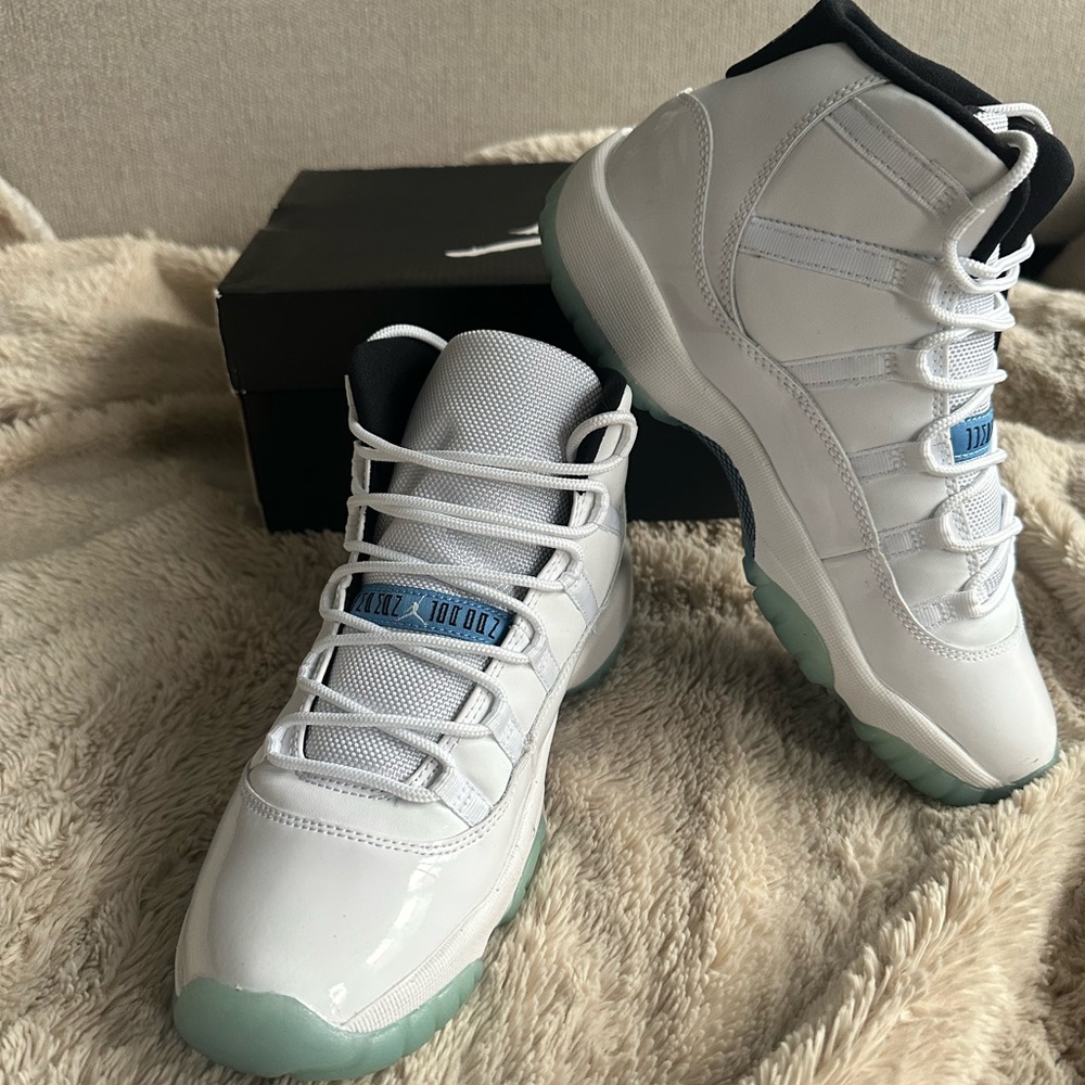 Jordan 11 Retro BG